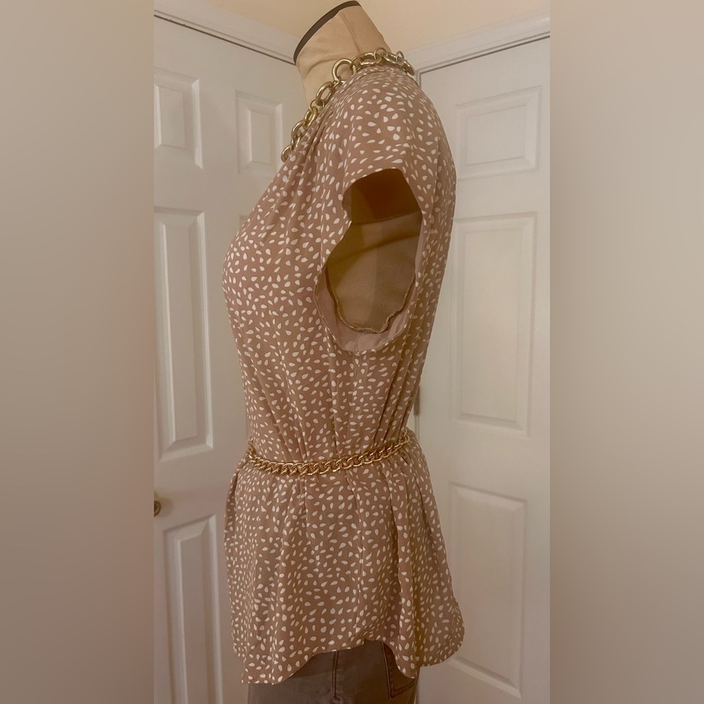 •SALE•(2)Monday Fun/Size M Brand New Dress Tops- NWT. - Picture 4 of 11